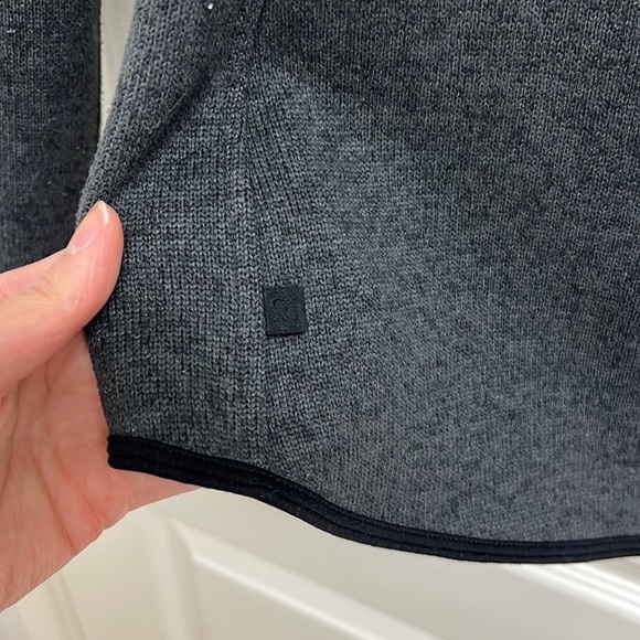 Lululemon Fleece & Thank You Pullover | Size 2 Heathered Black - Picture 6 of 9